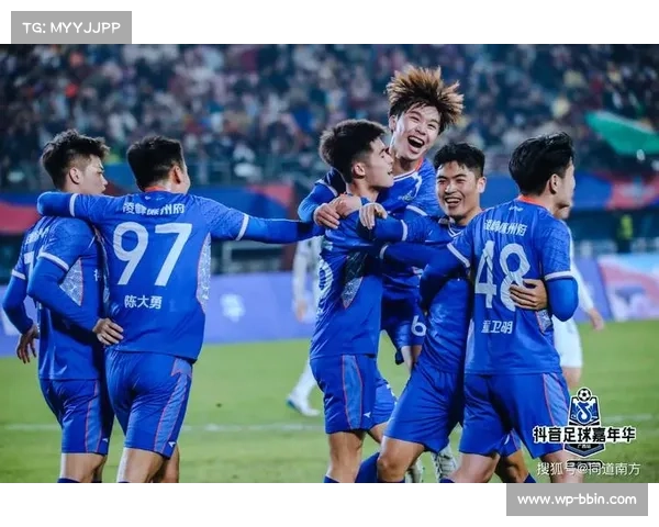 孙杨首次亮相明星足球赛担任前锋 与马明宇徐云龙肇俊哲同队竞技 孙杨首次亮相明星足球赛担任前锋 与马明宇徐云龙肇俊哲同队竞技